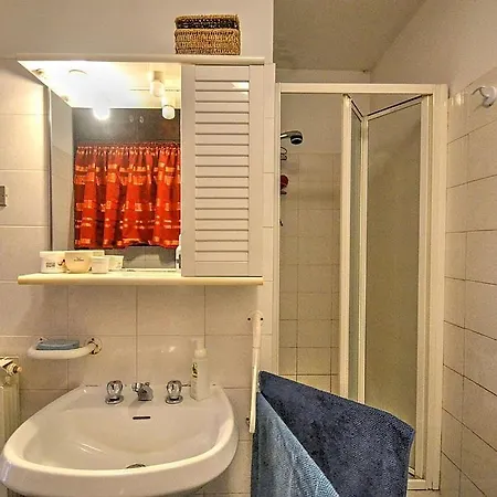 Sleeps 2 Wifi